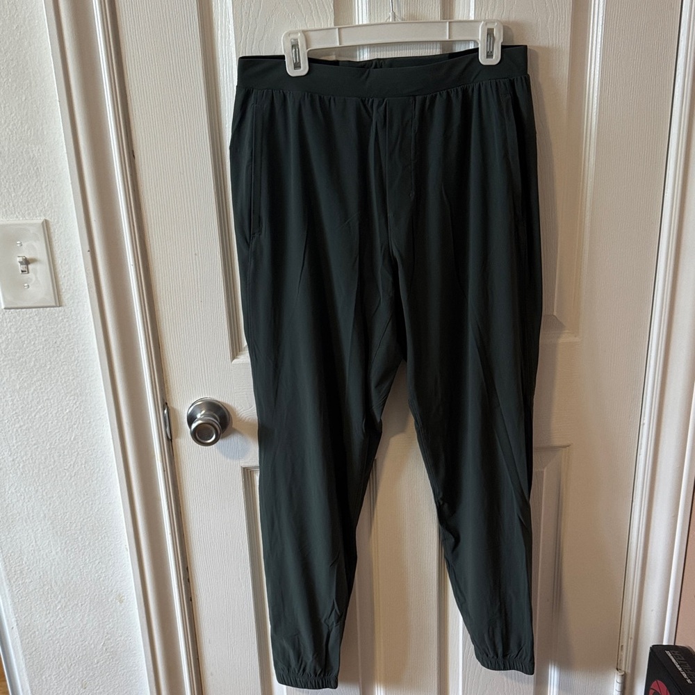Men's Lululemon Olive Green Surge Jogger Pants